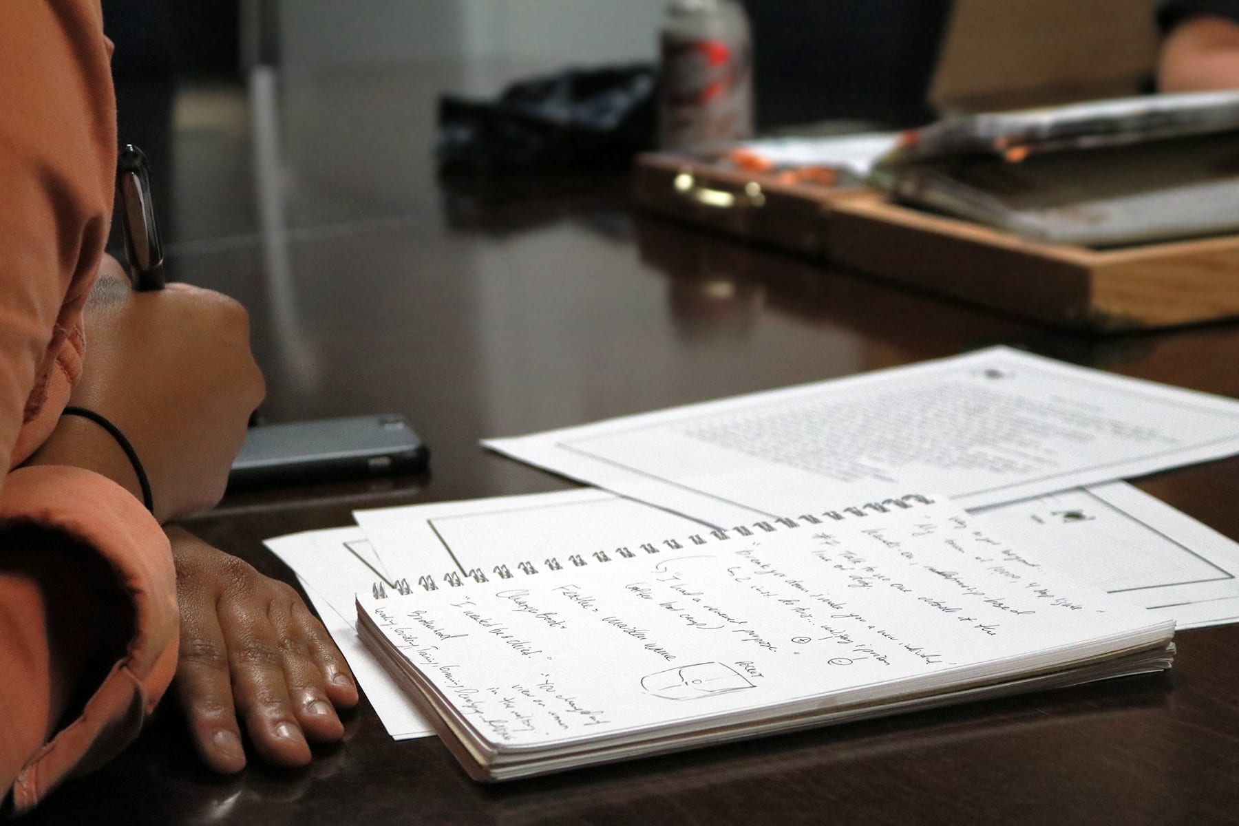 06-designdays17-chargebook10