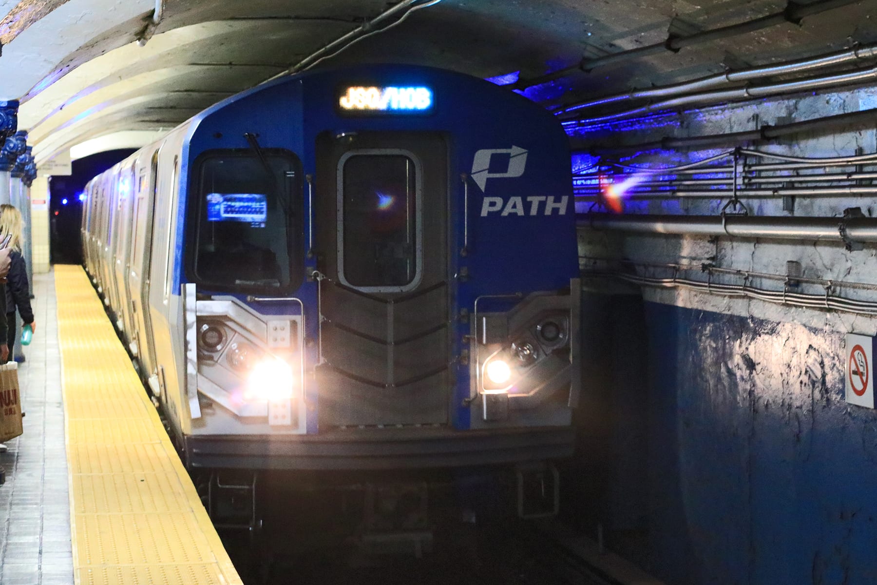 07-CT-journey-nyc-subway02