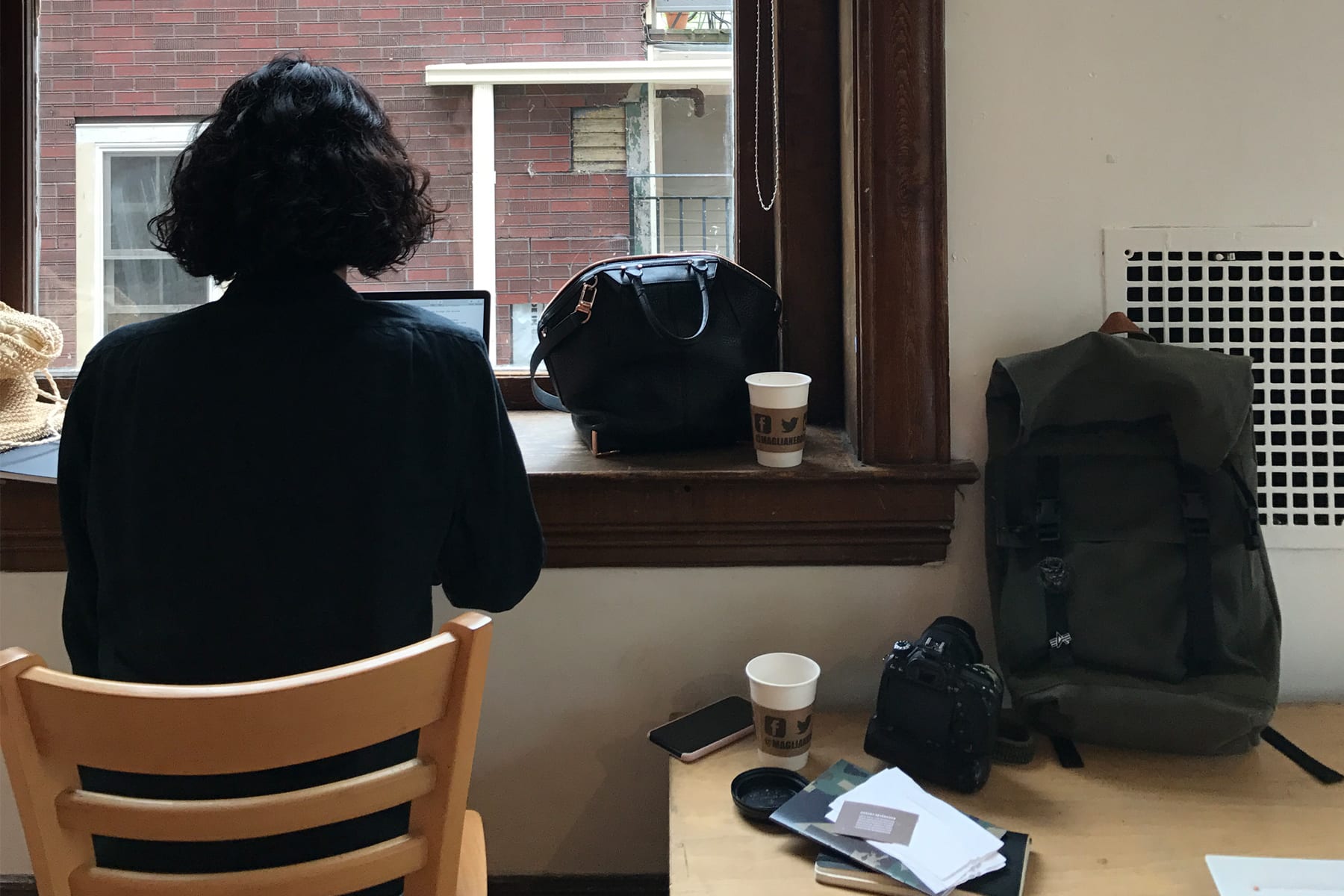 01-VT-journey-coffeeshop