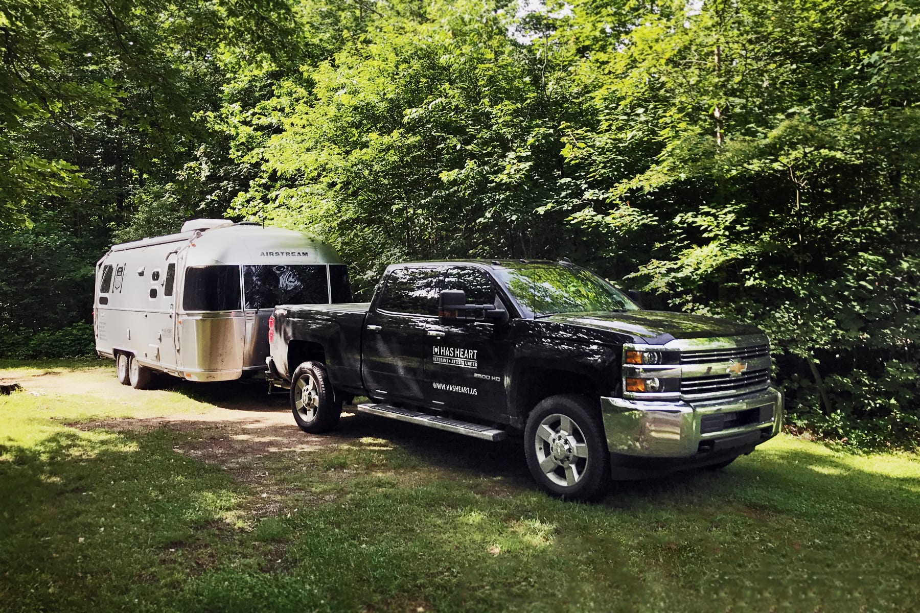 02-ME-journey-airstreamenroute-whitemountainforest02