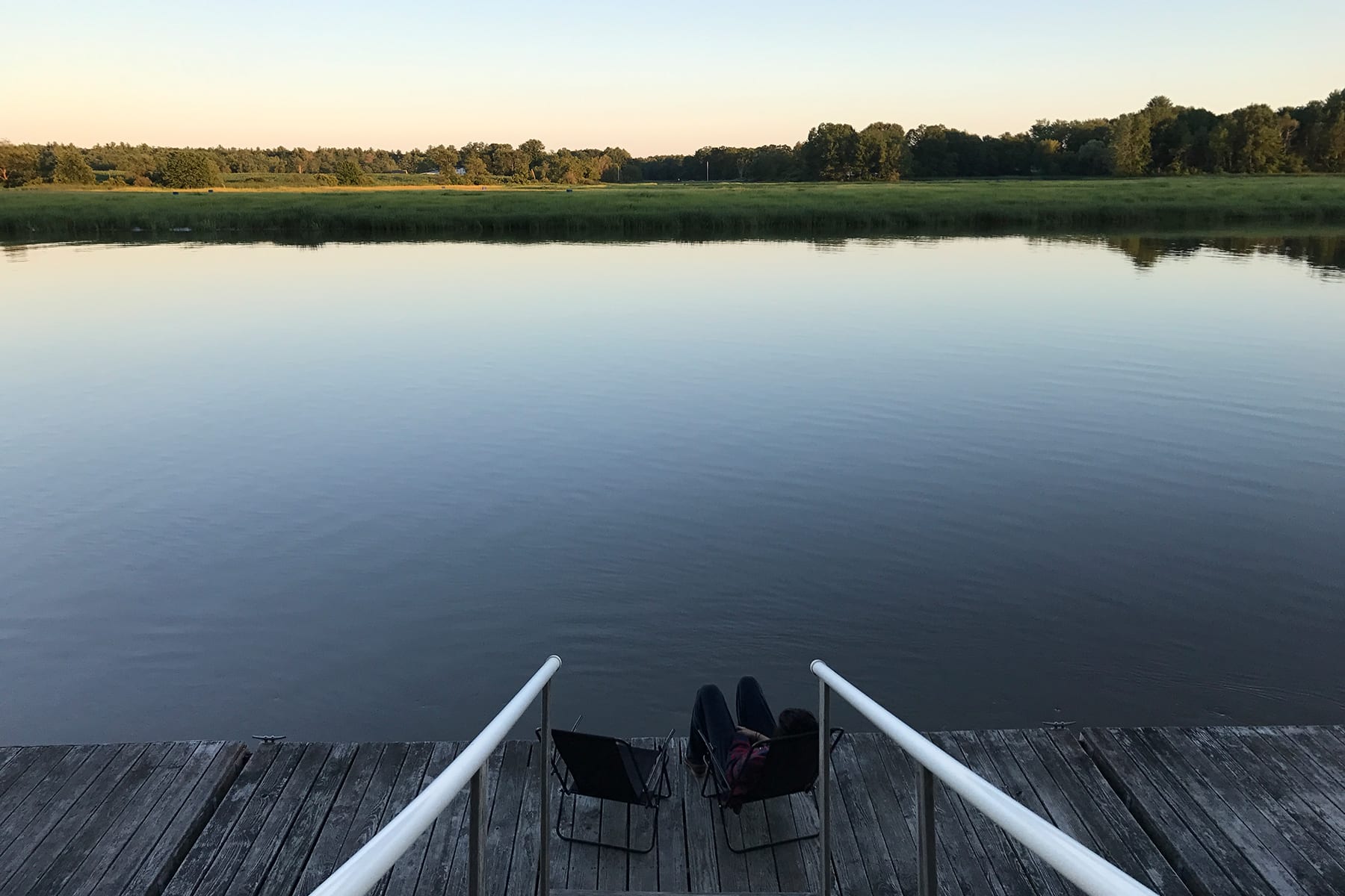 03-NH-journey20-dock02-chairs