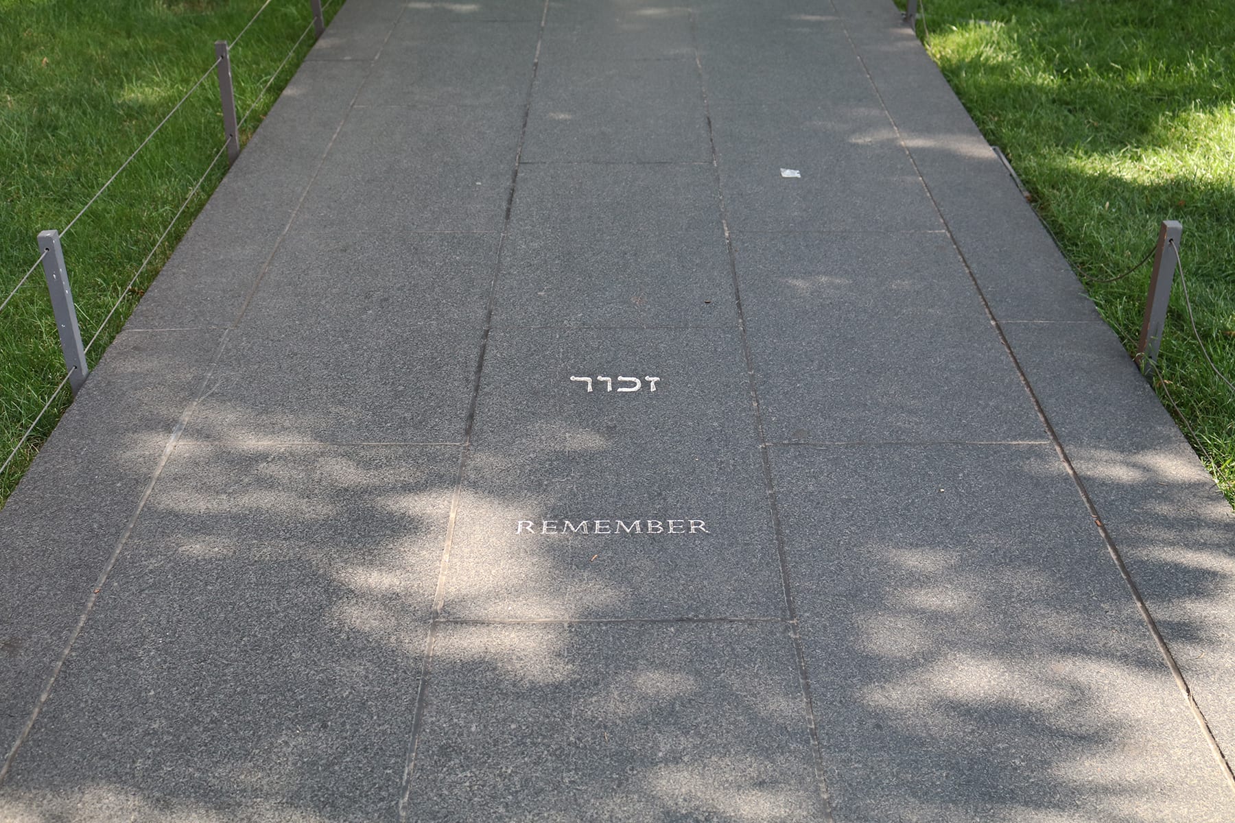 04-MA-journey21-holocaustmemorial04