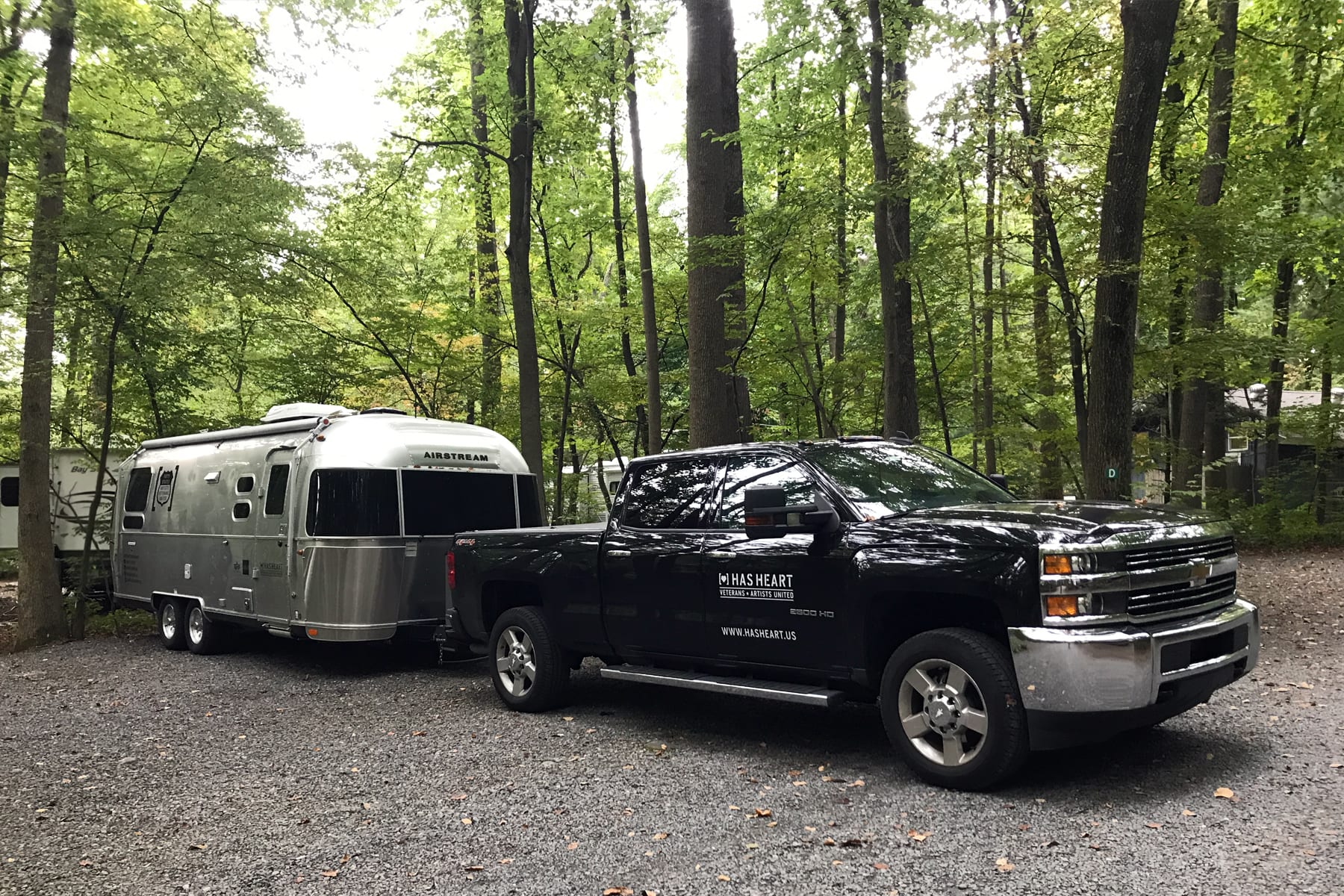 06-PA-journey01-airstream-warwickhills02