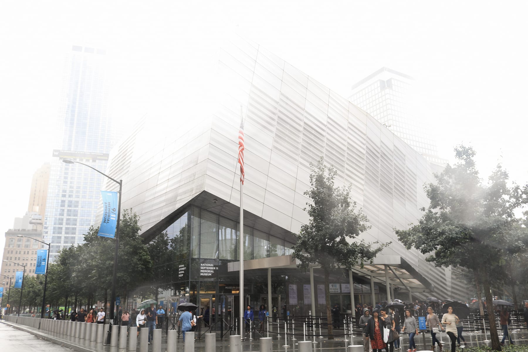 09-NY-designdays00-911memorial01